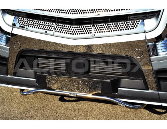 CENTRAL BAR WITH LICENSE PLATE HOLDER 40 | Mercedes Actros Mp4