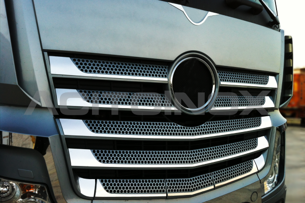 Habilllage de calandre | Mercedes Actros MP4