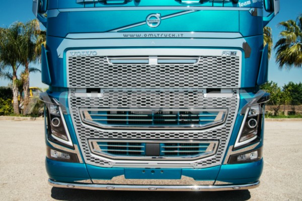 Applicazioni fascia mascherino superiore | Volvo FH4