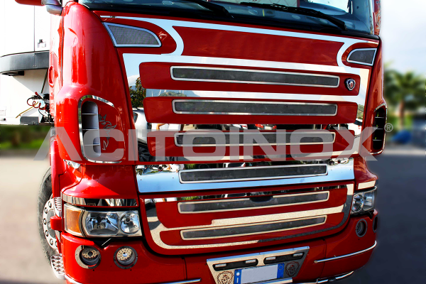 Air intake surround + mask application | Suitable for Scania R