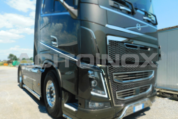 Profili fari e sportello | Volvo FH4