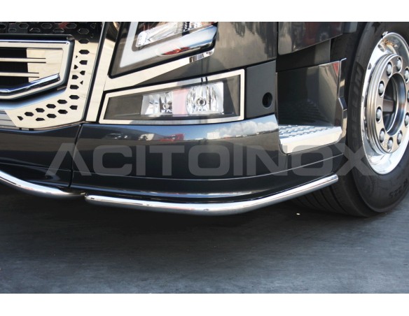 Corner bumper bars 40mm | Volvo FH4