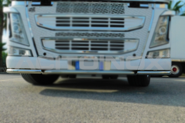 Pair of bumpers 60 small bumper | Volvo FH4 2013