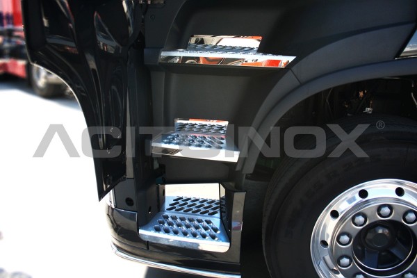 Protection de marches-pieds | Volvo FH4