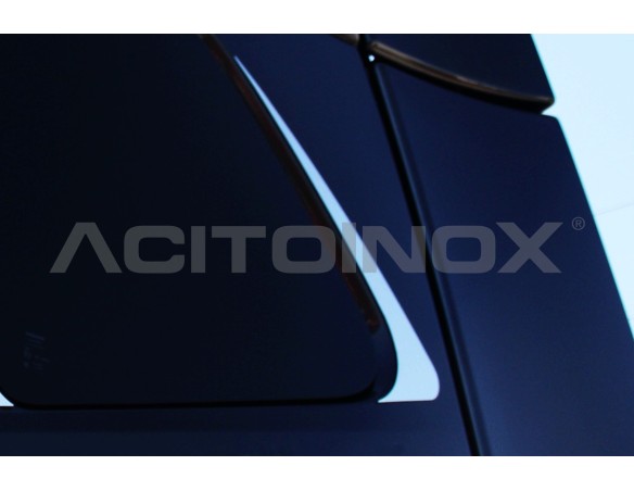 Rear window application | Volvo FH4