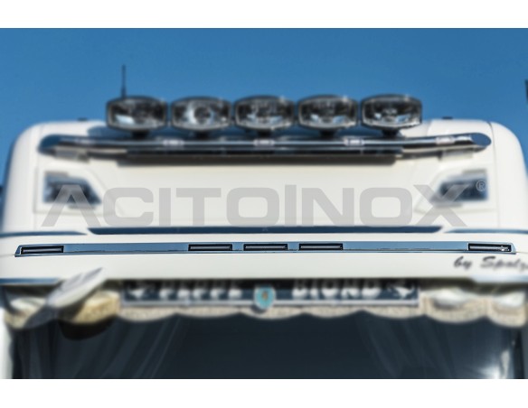 Sunvisor Light Frame for 5 Scania Lights