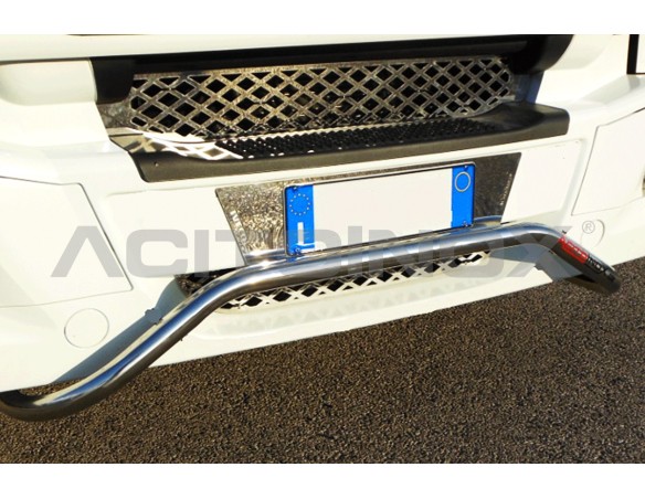 CENTRAL BAR WITH LICENSE PLATE HOLDER 40 | Iveco Eurocargo
