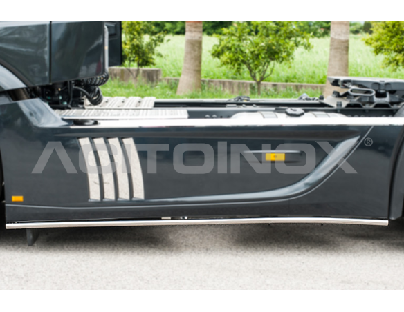 Left skirt tube | Mercedes Actros Brutale