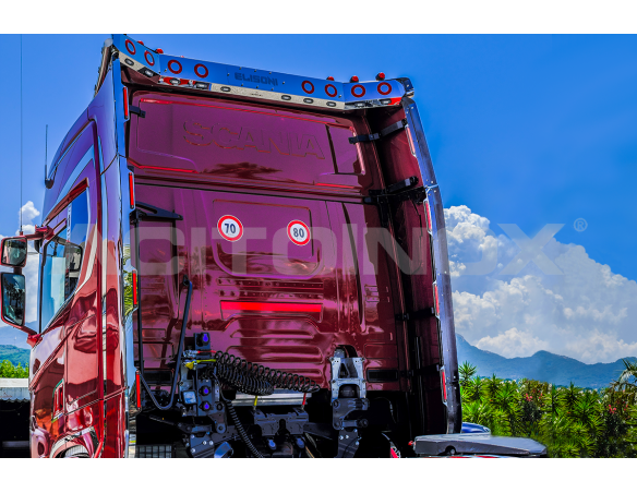 Spoilers profile with central carter | Suitable for Scania NG S
