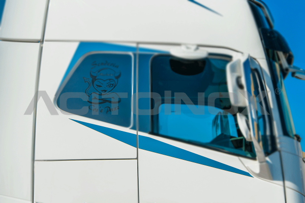 Barra portatarga 60 paraurti piccolo| Volvo FH4 2013