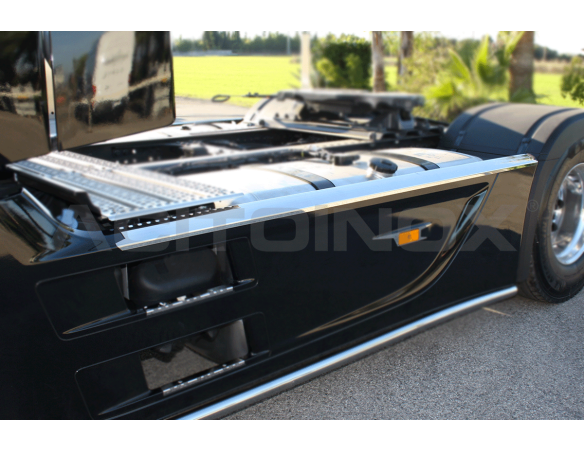 coppia copri carena mercedes actros mp4