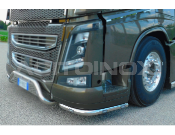unterfahrschutzbuegel ecken o60mm volvo fh4