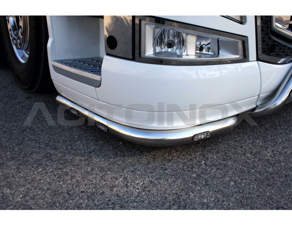 Corner bumper bar 60mm | Volvo FH4