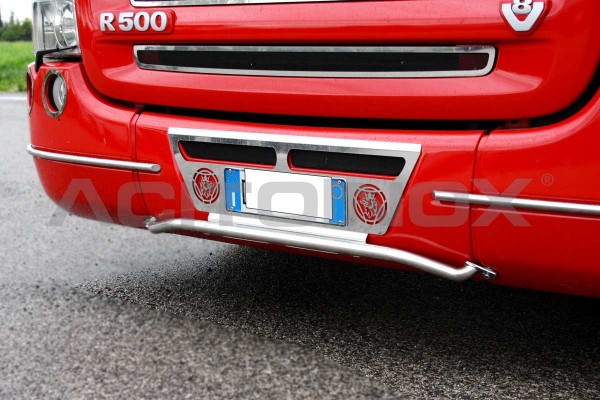 Central bar with license plate holder 30 | Suitable for Scania R