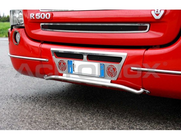 CENTRAL BAR WITH LICENSE PLATE HOLDER 30 | Scania R