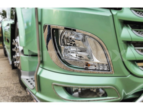 HEADLIGHT SURROUND | DAF XF 106 EURO 6