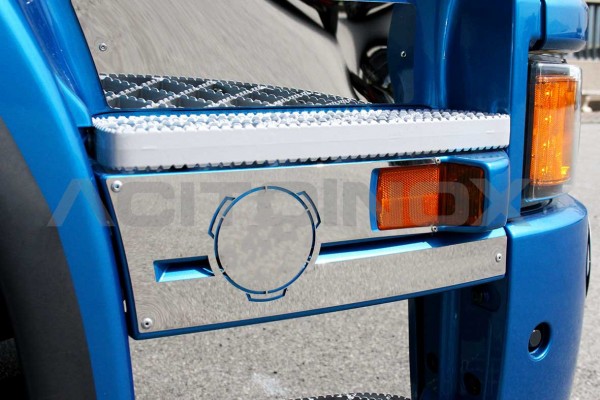 Indicator lights frame with griffin | Suitable for Scania R, New R