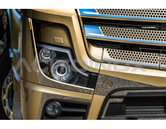 Applicazioni cornici faro | Mercedes Actros 5