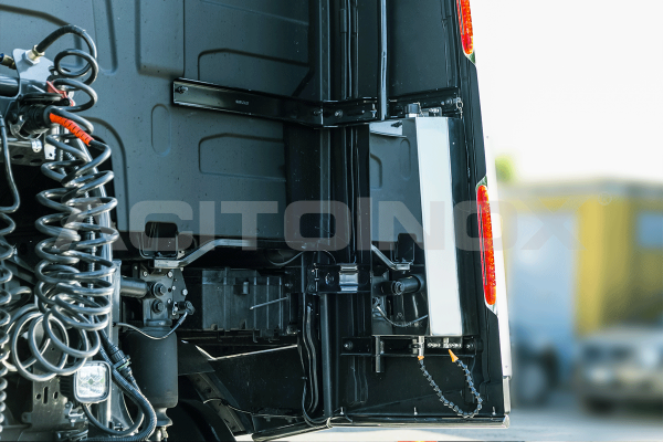 Water tank Volvo VFH4