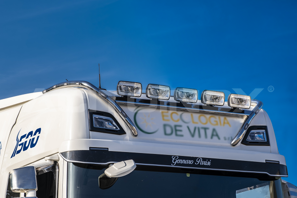 Barra portafari ø60mm modello medio spoiler basso | Adatto per Scania serie S-R NG