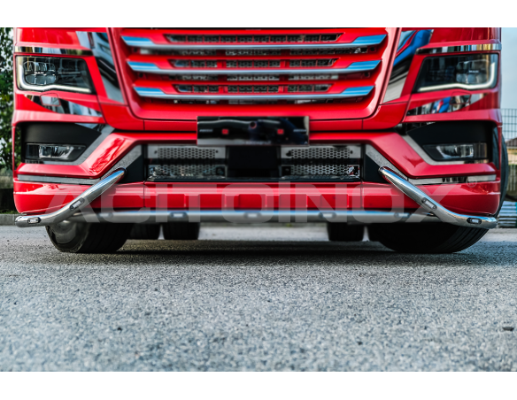 Pair of bumper bars long Ø 60mm | Man TGX 2020