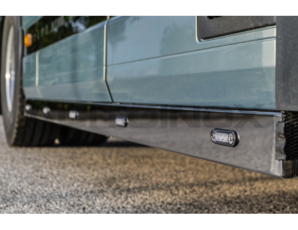 Profilo sotto carena lato destro | Volvo FH AERO