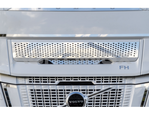 Applicazione mascherino | Volvo FH AERO