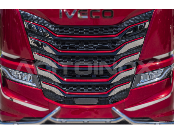Applicazione mascherino laterali | Iveco S-Way 24