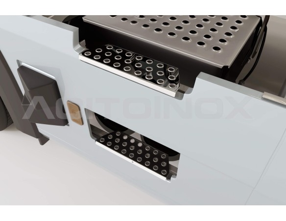 Skirt step cover | Volvo FH4