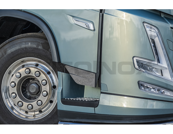 Application of stainless steel fairing bands