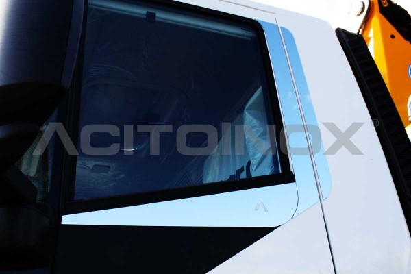 Door lining kit | Iveco Trakker