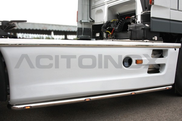 Side protection bar 60mm right side | DAF XF 105