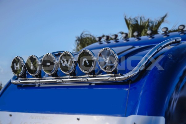 Roof light bar - medium version | Iveco Stralis Hi-Way