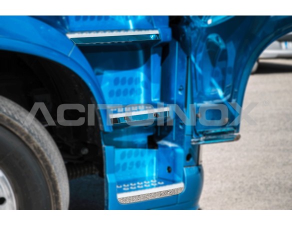 Cabin steps protection cover| Volvo FH4
