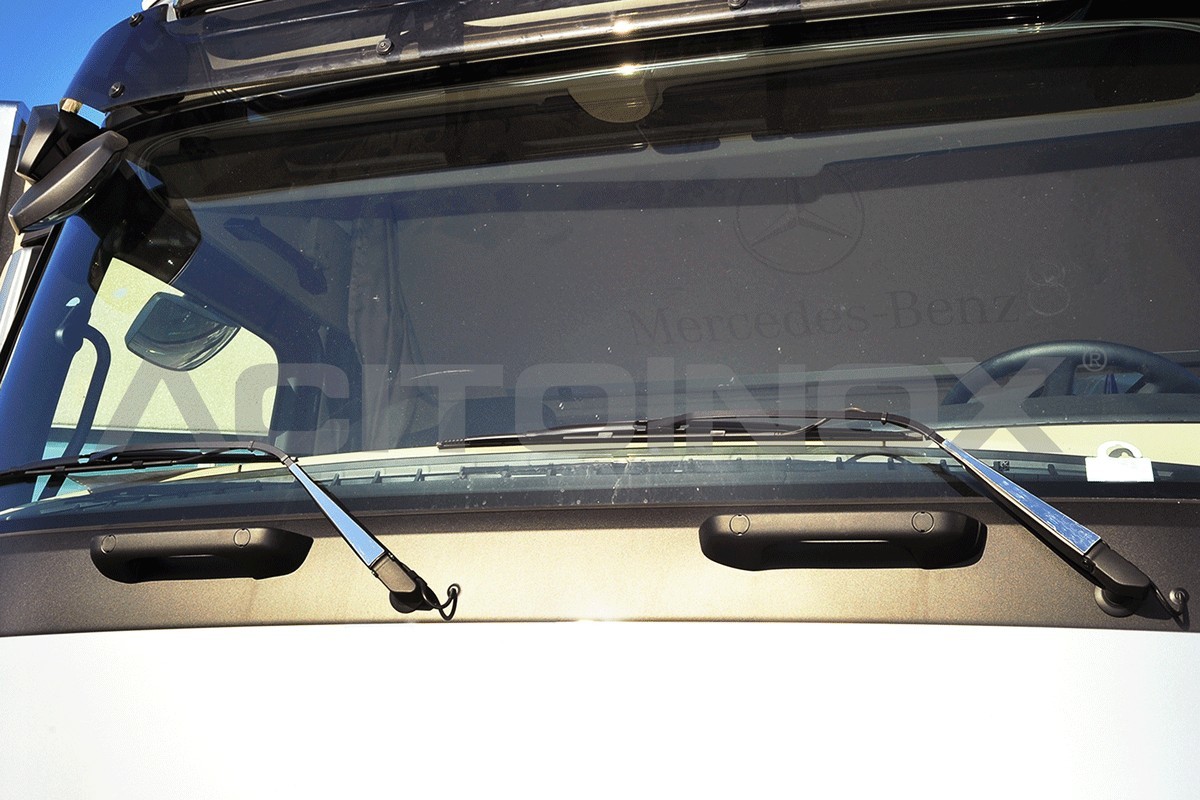 Windscreen wiper cover Mercedes Actros MP4